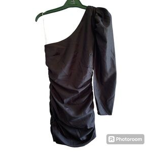 NWT Aritzia Wilfred Rhapsody Black One Long Sleeve Ruched Mini Dress Cocktail